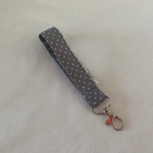 Llavero Lunares gris