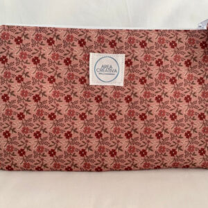 Neceser Flores en rojo